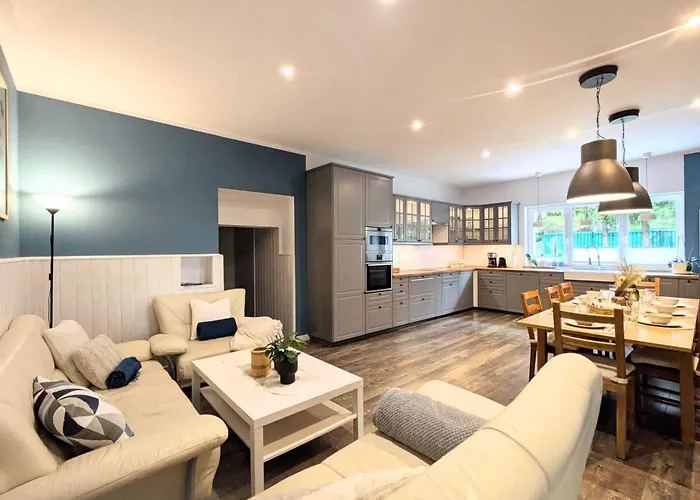 Comfortable 3-Bedroom Apartment, Kolobrzeg