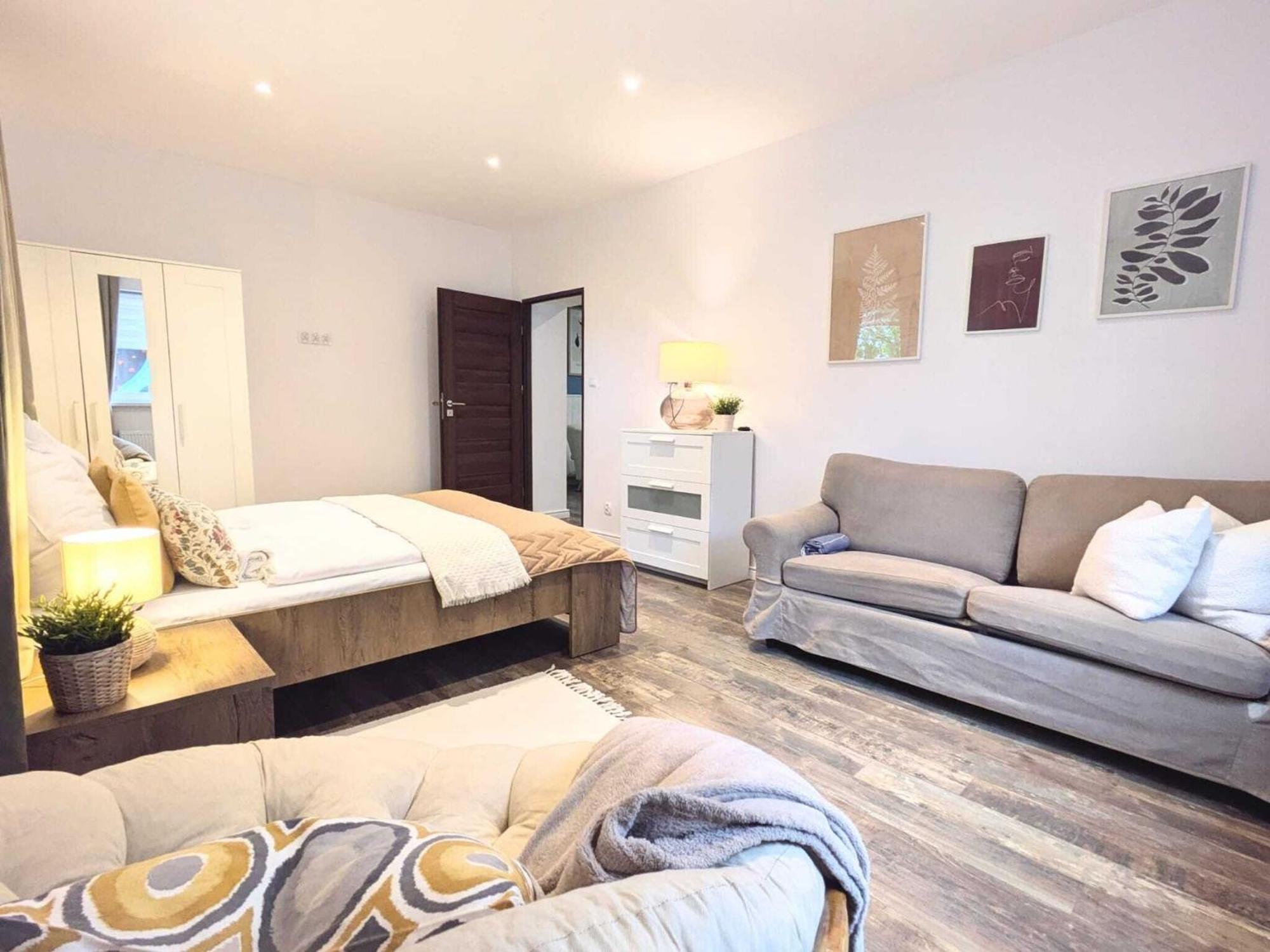 Comfortable 3-bedroom Apartment, Apartment *